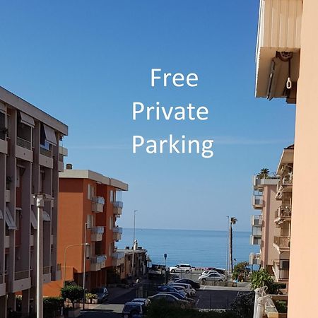 Casalmare Via Asse Lejlighed Ventimiglia Eksteriør billede
